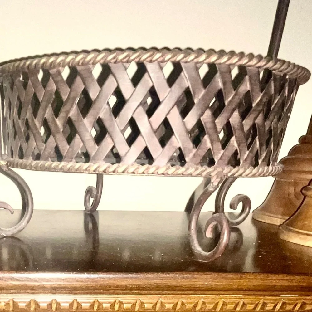 Two Tiered Metal Weave Basket Stand  NWOT - Picture 6 of 6